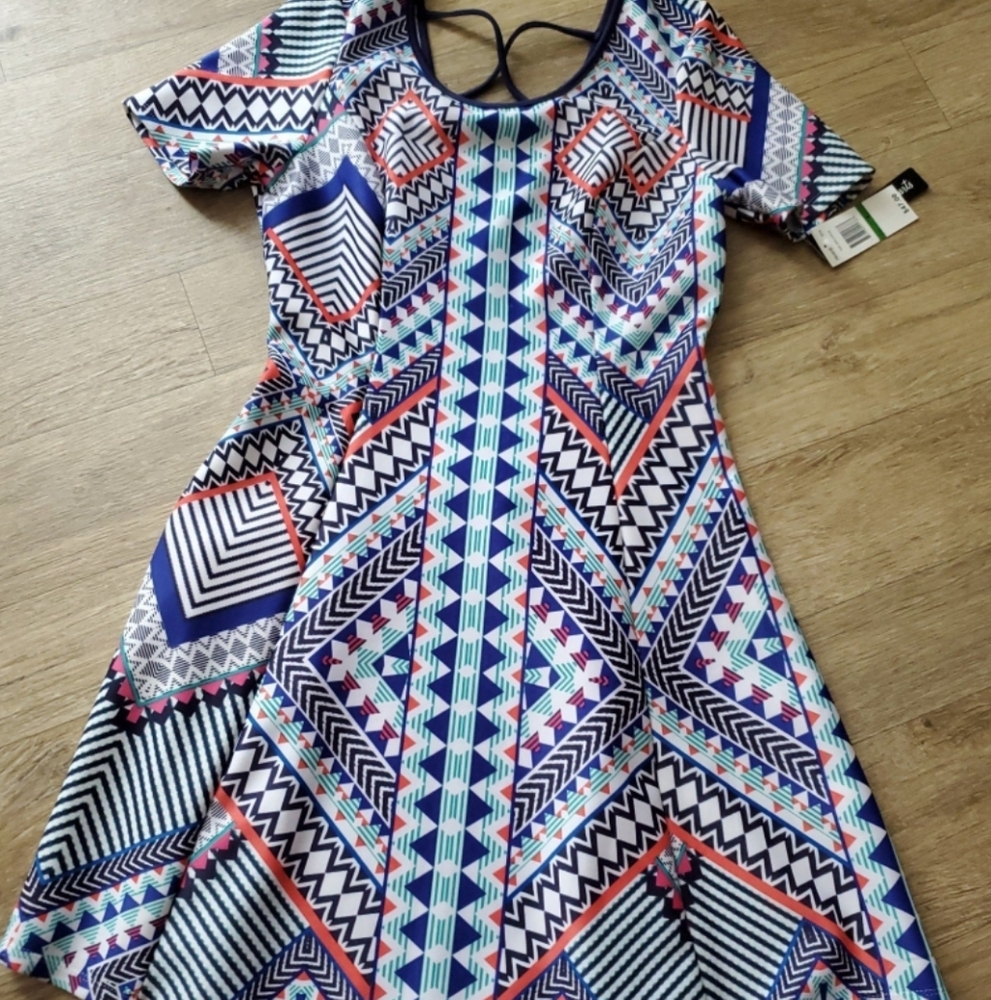 Dress Womens Sequin Hearts Size Large Multi Color Beautiful NEW